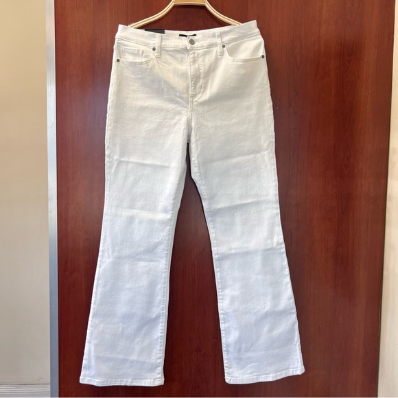 Banana Republic Factory Denim - New Banana Republic Vintage Stretch Boot Cut Jeans White Size 12 Size 31 New AA